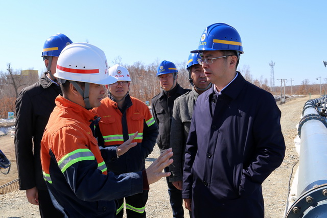 5ca359a4e9b90.jpg 01-640.jpg